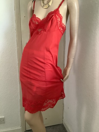 Vtg kayser lipstick red silky - vtg,