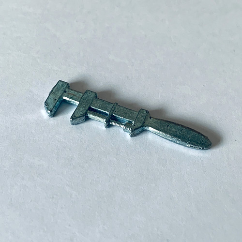 Hasbro cluedo wrench weapon - hasbro,