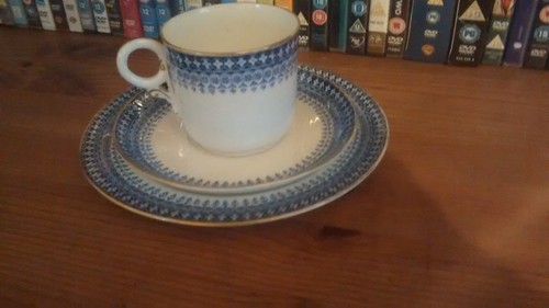 Antique royal worcester - royal,