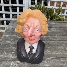 VINTAGE 1980'S SPITTING IMAGE MARGARET THATCHER SQUEAKY VINYL RUBBER DOG TOY 
