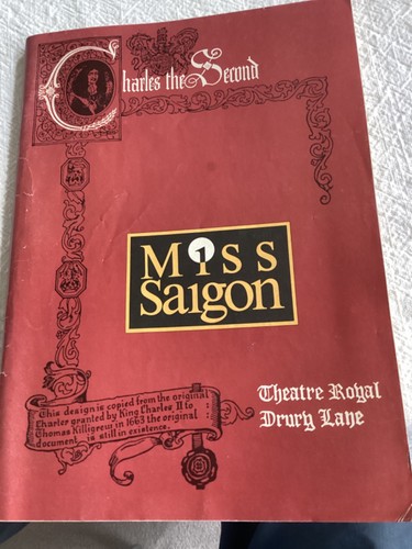 Miss saigon programme theatre - miss,