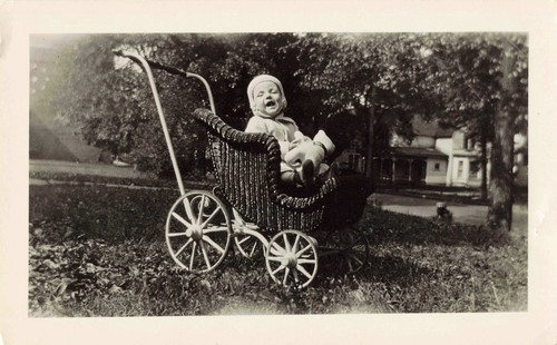 Vtg photo adorable laughing - adorable,