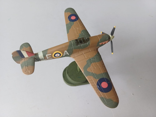 Corgi fighting machines - corgi,