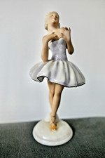 1930s Fasold & Stauch Germany Porcelain Ballerinas Figure