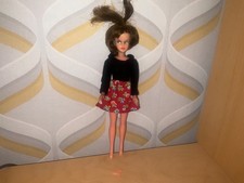 vintage Tressy doll with