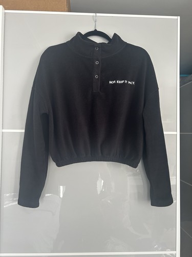 Unknown fleece cropped - unknown,