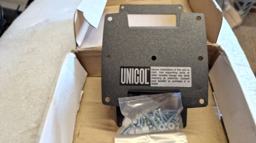 Unicol stv1 tilting wall mount - wall,