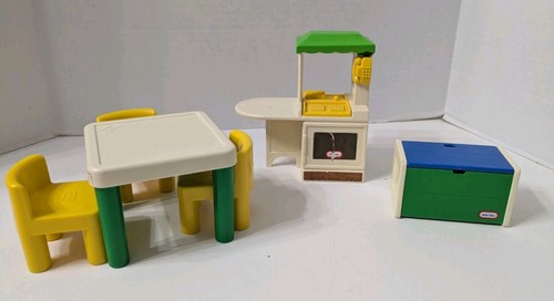 Vintage little tikes dollhouse - little,
