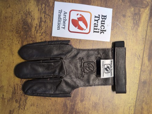 Buck trail deerskin shooting - buck,