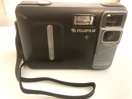 Fuji digital camera - fuji,