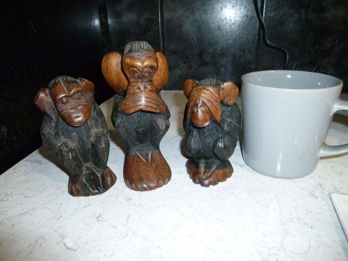 Wise monkeys wooden hand - wooden,