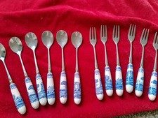 Spode Blue Italian 12 Piece Cutlery Set - 6 Pastry Forks & 6 Teaspoons. 