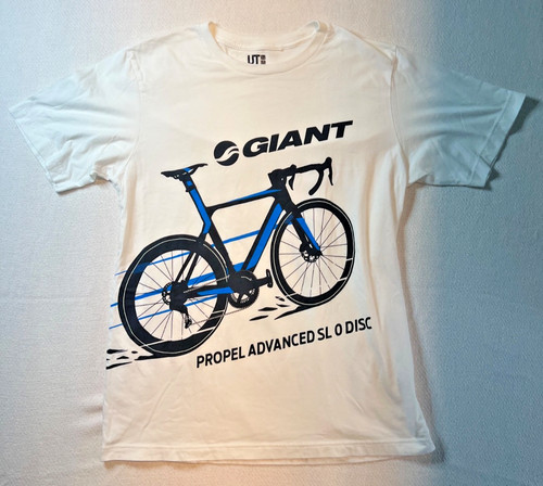 Uniqlo giant bicycle - uniqlo, graphic