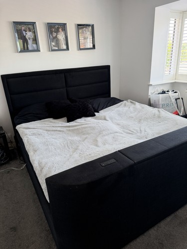 Adjustable super king bed - tv,