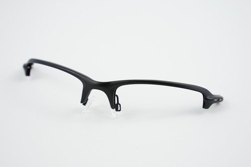 Body parts matte black oo4071 - black,