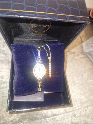 Sekonda sparkling watch - , and