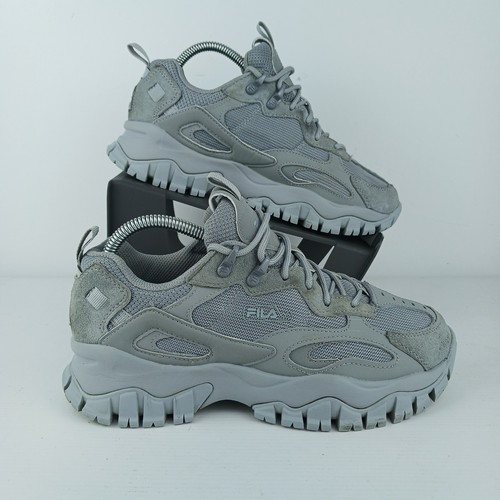 Fila ray tracer - ray, trainers