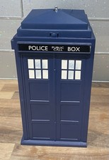 Vintage Doctor Battles in Time Tardis Case For Trading Cards Empty ?