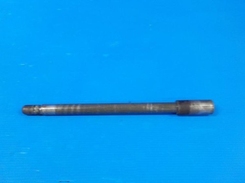 Front wheel axle - front,
