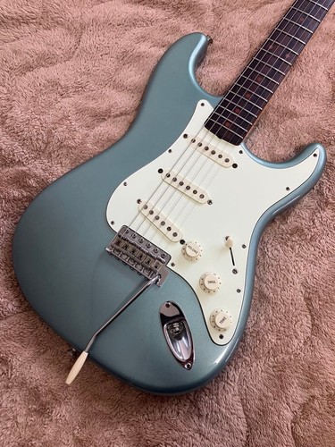 Electric guitar fender custom - electric,