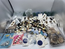 Lot Vintage Genuine Buttons LA MODE Mixed Wood Early Plastics Metal