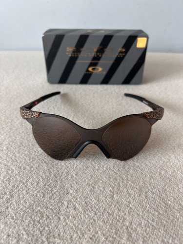 Oakley sub zero - oakley,