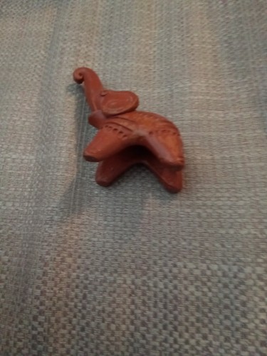 Small elephant figurine - small,