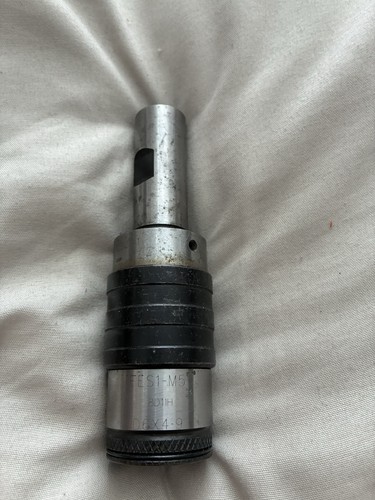 Floating tap chuck holder - tap,
