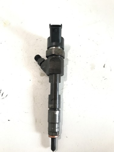 Renault scenic fuel injector - renault,