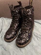 Sequins DR MARTENS Docs Black Punk 8 Hole Boots UK Size 4 New