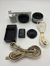 Sony NEX-F3 16mm F2.8 Lens Kit