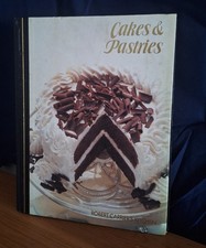 Vintage 80s Cakes & Pastries