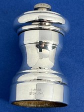 GOOD VINTAGE SOLID STERLING SILVER PEPPER GRINDER / MILL