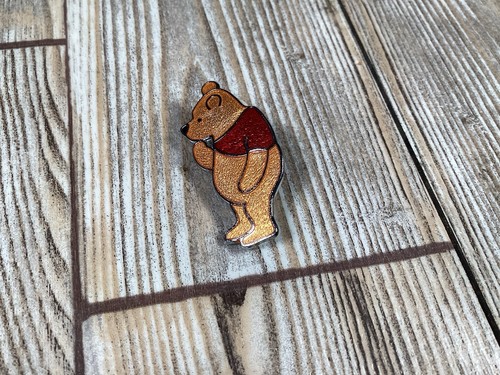 Vintage winnie the - winnie, enamel