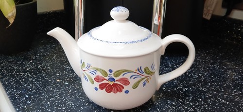 Hornsea tuscany teapot - ,
