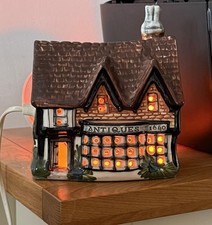 Derek Fowler Lamp Antiques