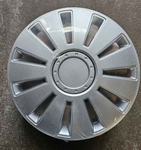 Car wheel trims - , 15