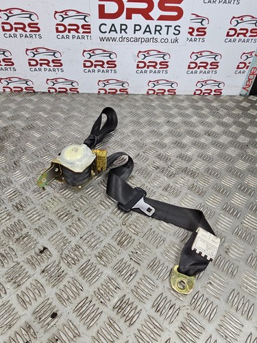 Lexus is200 seat belt - lexus,