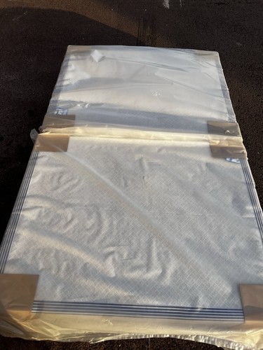 Bnwt small double - bnwt, size