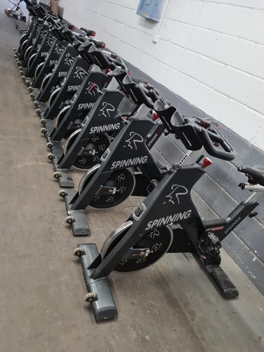 11x serviced star - serviced, blade
