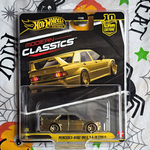 Hot wheels modern classics - hot,