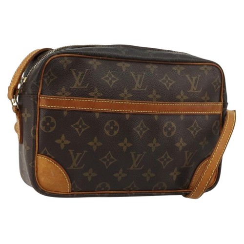 Louis vuitton monogram - louis,