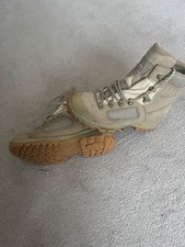 womens Lowa desert boots size