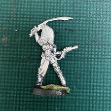 Warhammer 40k Eldar Howling Banshee • Vintage Metal Miniature