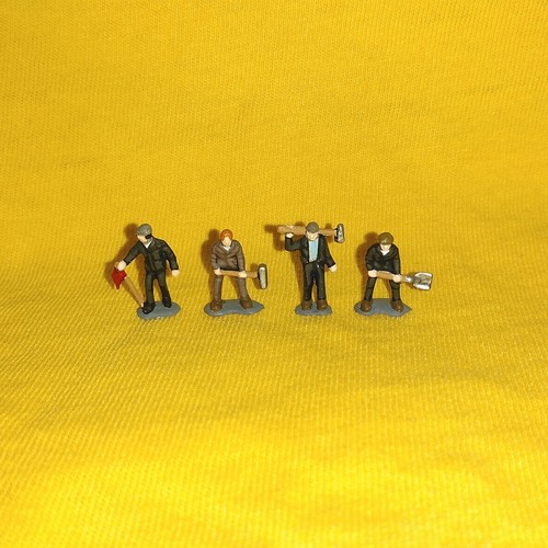 Hand painted modelscene steam - hand-painted,
