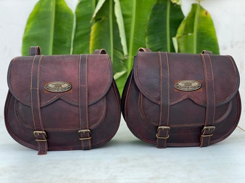 Leather motorcycle saddle - leather, bags
