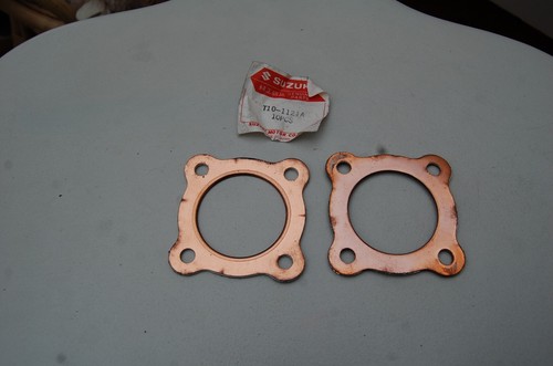 Suzuki t10 cylinder head - suzuki,
