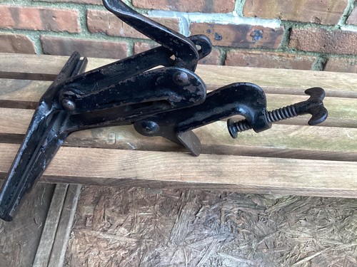 Antique cast iron - 9.5",
