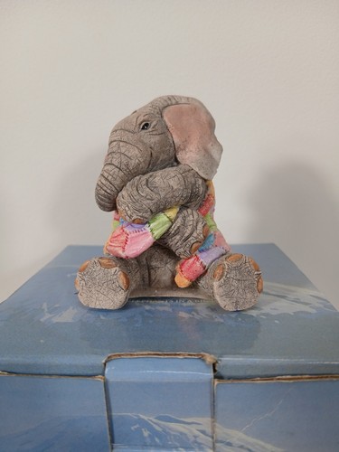 Tuskers elephants love a - elephants, is