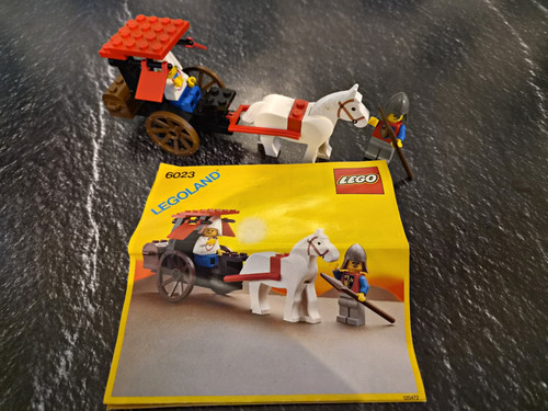 Lego castle legoland 6023 - castle,